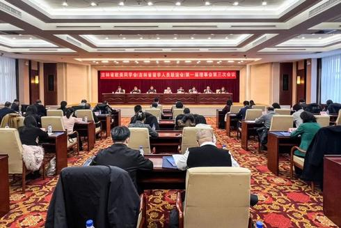 可结合站内栏目与相关篇目一并浏览