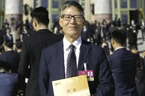 金忠杰：寻找塞上大地最深情的共鸣