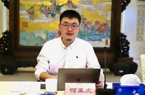 吴伟：坚守主业