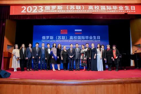 广大pg爱尔兰精灵试玩手机版下载人员