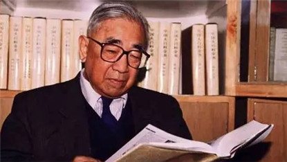 以容闳为原点