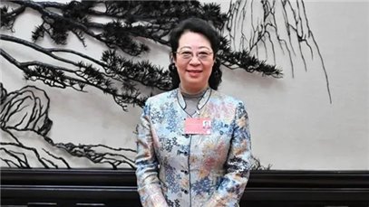 在千年龙窑体验中华文明
