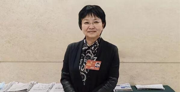 在“追光之路”上躬耕前行